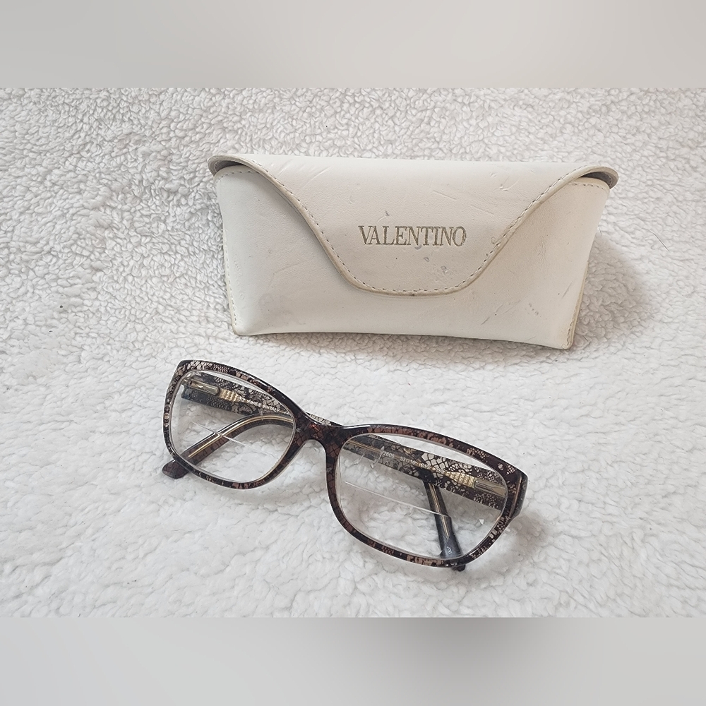 Vintage Bifocals glasses and case.